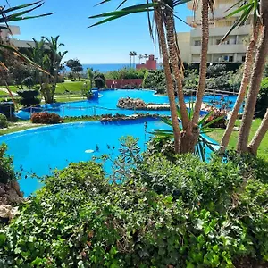 estreno-benalbeach-vistas-al-mar-estudio-deluxe.1costadelsol.com/